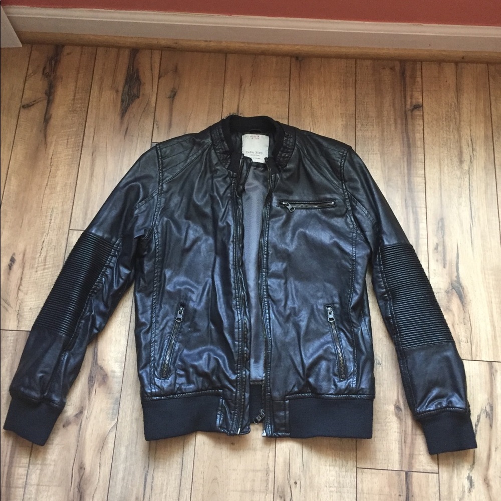 Bombers Black jacket size13/14 boys